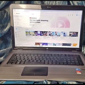 HP Pavilion Laptop i5 1TB 17.3-inch screen